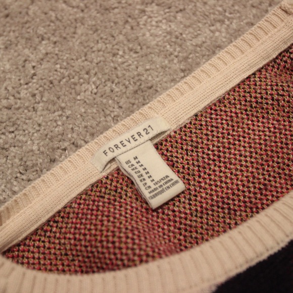 Forever 21 Sweater - Picture 5 of 5